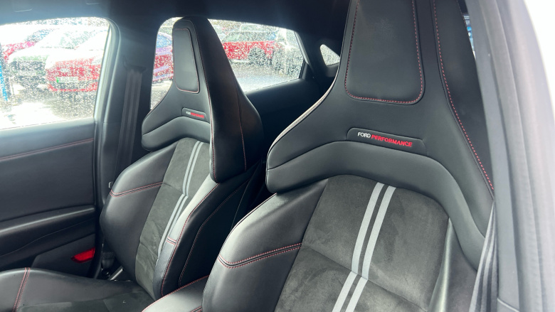 Ford Puma ST 1.5 EcoBoost ST 5dr Petrol Hatchback